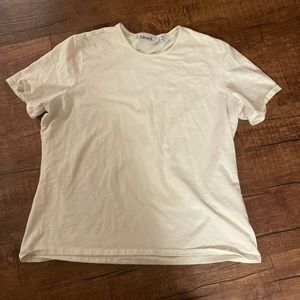 Casual white t-shirt